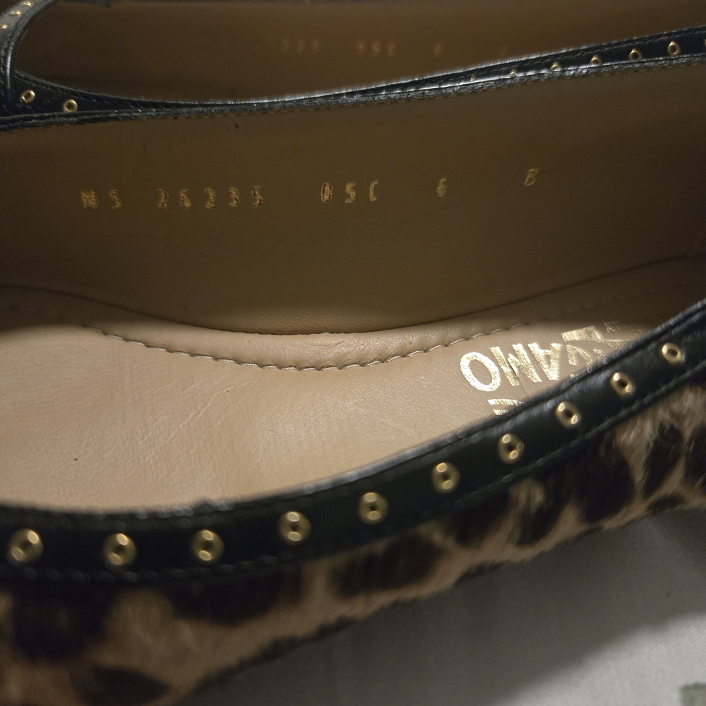 Salvatore Ferragamo Leopard Print Women's Flats - Picture 11 of 16